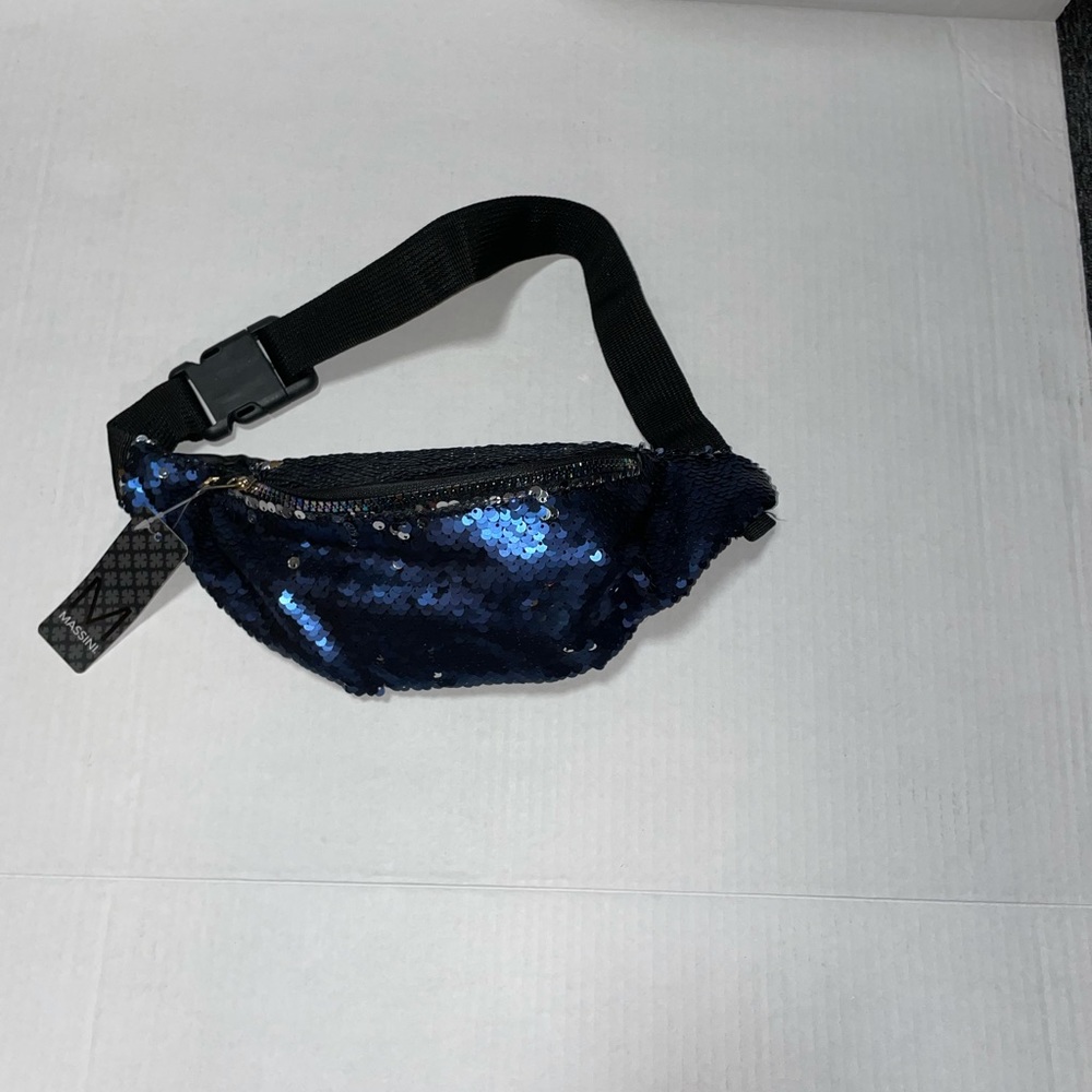 Blue Sparkle Fanny Pack. Silver reversible color. Make An Offer